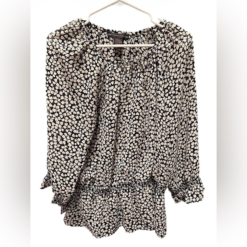 Jennifer & grace Elegant Black and White Women's Top blouse LARGE